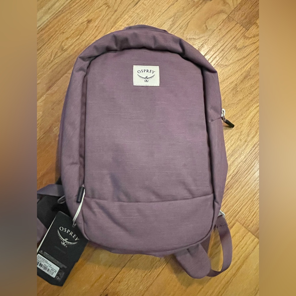 Osprey Arcane 10 liter backpack NWT